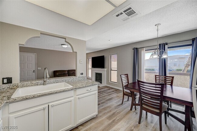 Building Photo - 4704 O'Bannon Dr