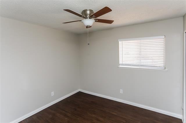 Building Photo - 710 Bluebonnet Dr