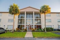 Building Photo - 1902 Honour Rd