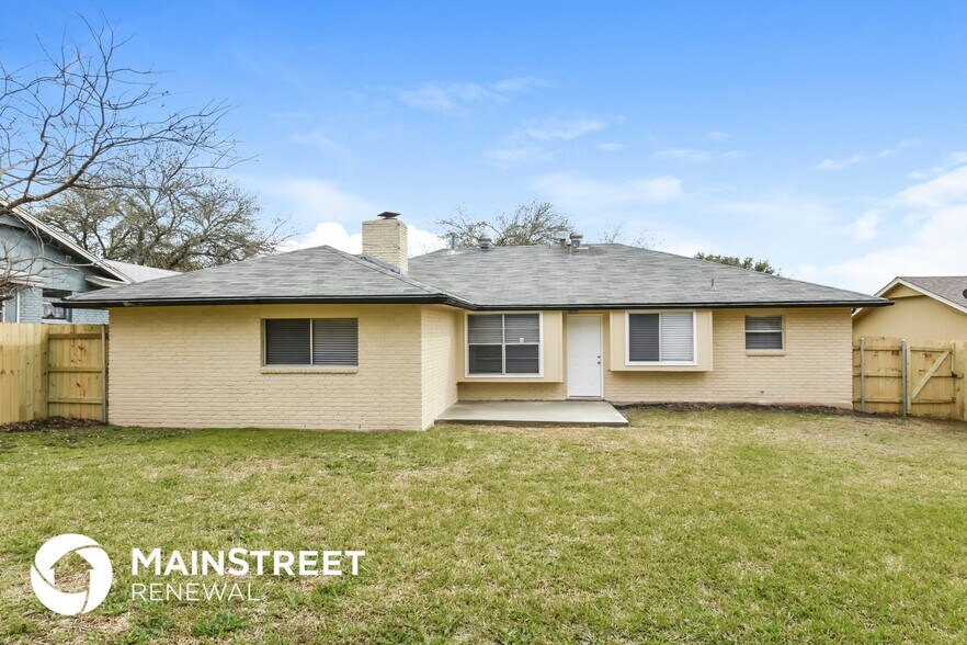 Building Photo - 6507 Ridge Cir Dr