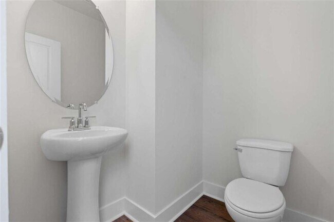 Building Photo - 61 Auburn Wds Dr