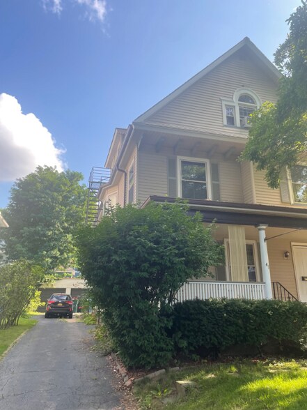 Building Photo - 41-43 Albemarle St