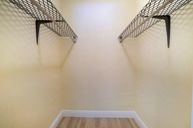 Building Photo - 4500 N Federal Hwy