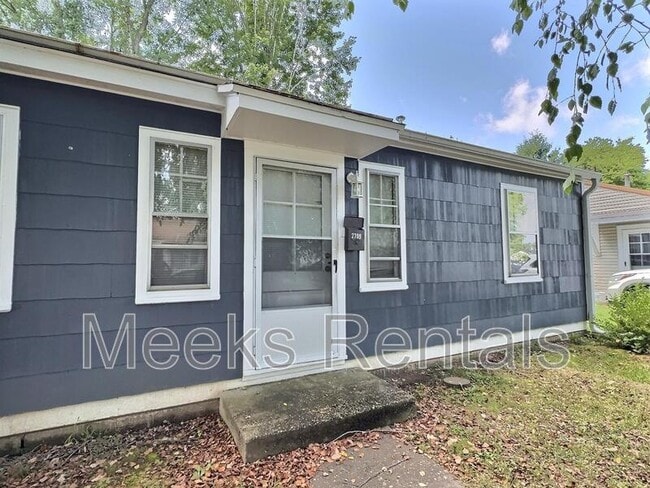Building Photo - 2709 Furlong Ave