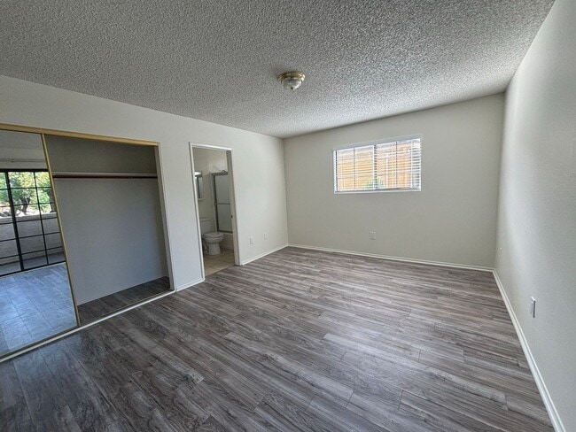 Building Photo - Orange Grove, 1232-1234