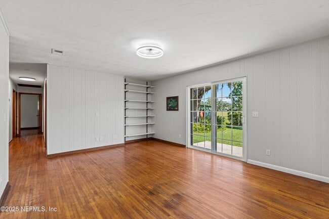 Building Photo - 5127 Lourcey Rd