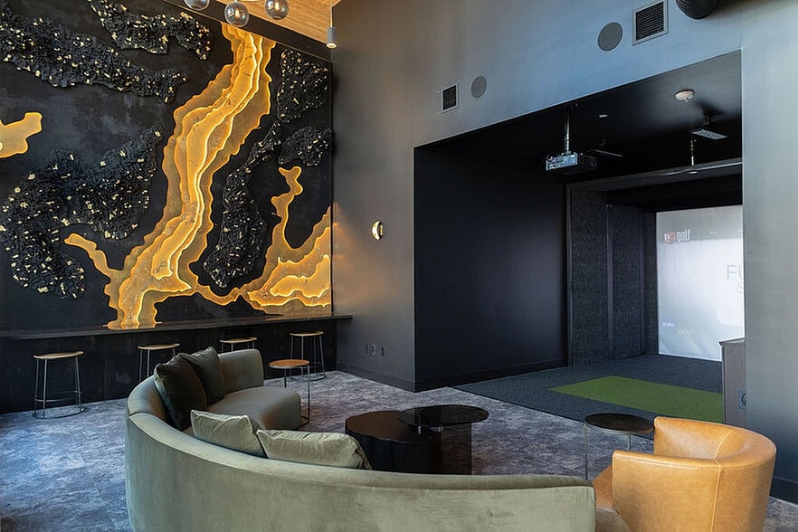 Building Photo - Ember