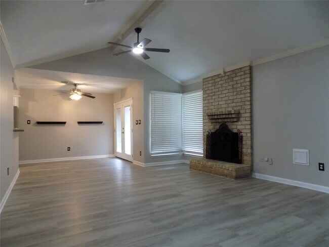 Building Photo - 803 Wild Horse Valley Rd