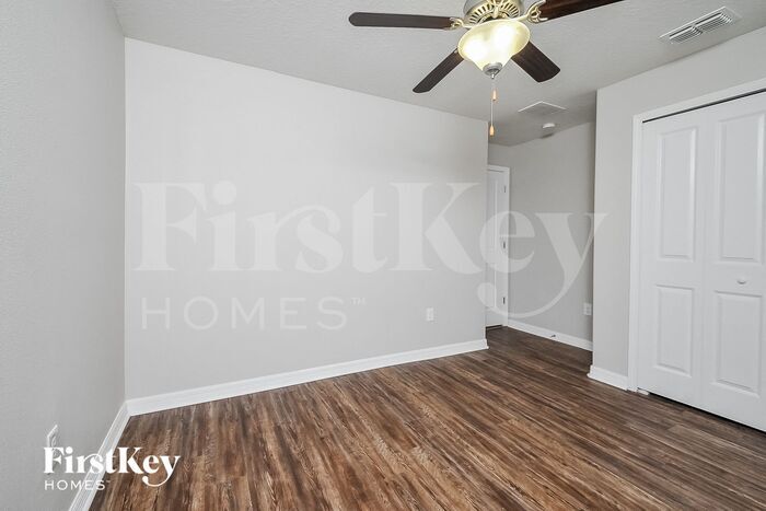 Building Photo - 256 Cascade Bend Dr