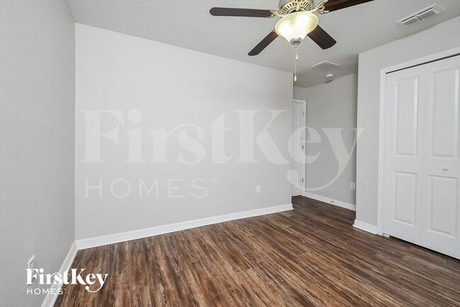 Building Photo - 256 Cascade Bend Dr