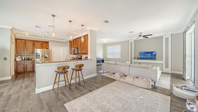 Building Photo - 6122 Blue Runner Ct