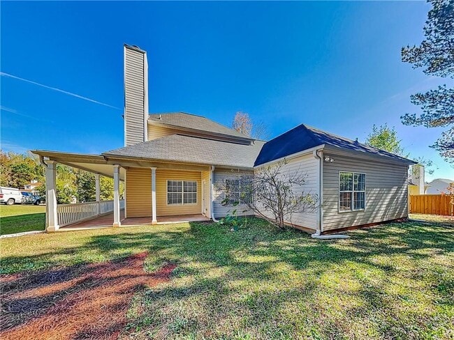 Building Photo - 217 Autumn Ridge Dr