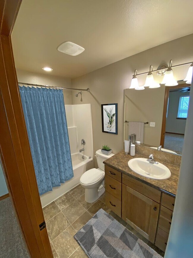 Building Photo - Lower Rent? And $500 Off Your First Month's Rent? In This Economy?! That Means More Money for Tacos!