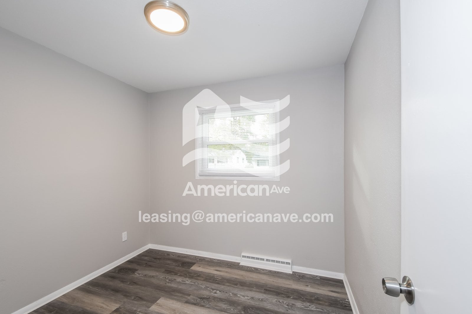 Building Photo - 1147 Baron Ave