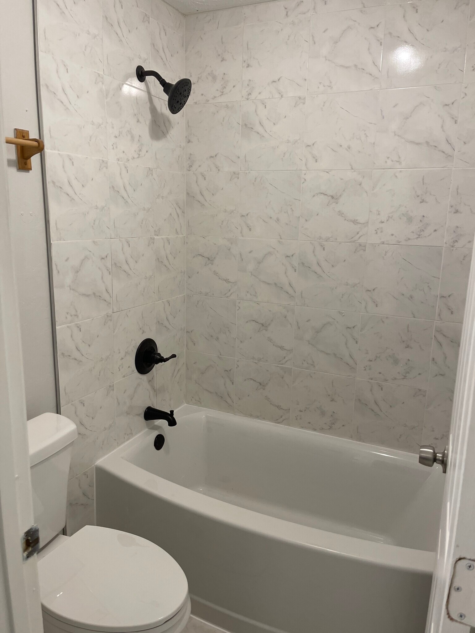 Building Photo - 5526 Mountain Springs Cir