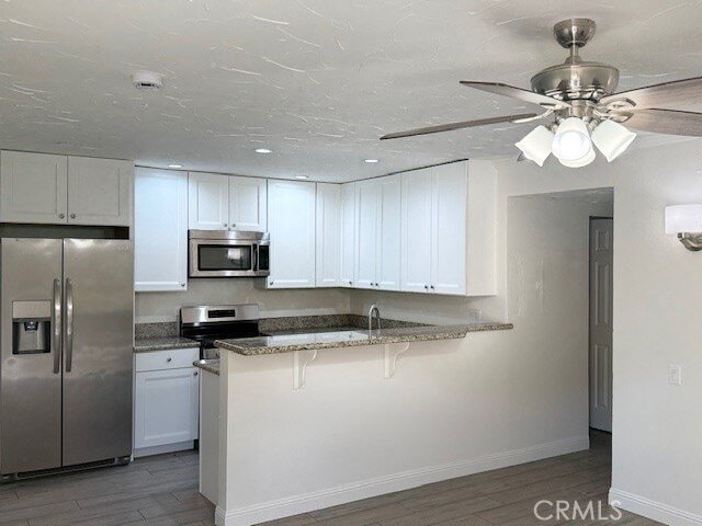 Building Photo - 45225 Sunset Ln