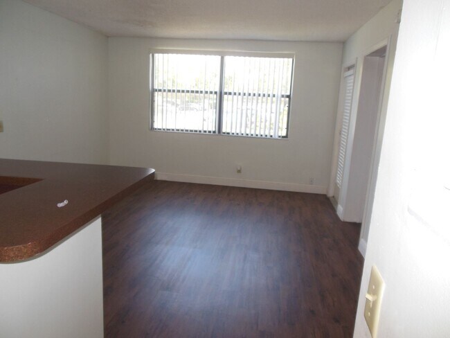 Building Photo - ONE BEDROOM ONE BATHROOM! WATERFRONT COMMU...