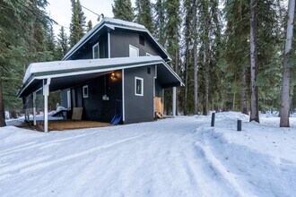 Building Photo - Secluded 2 Bed, 1 Bath Home with Carport, Oil Heat included!