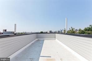 Building Photo - 716 W York St