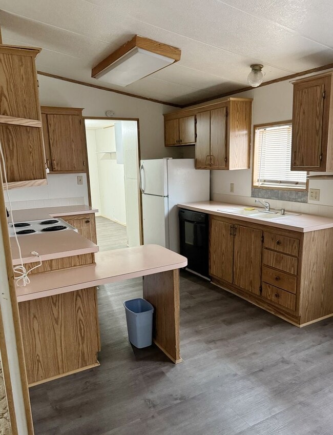Building Photo - Cozy 3 Bed, 2 Bath Home in Idaho Falls!