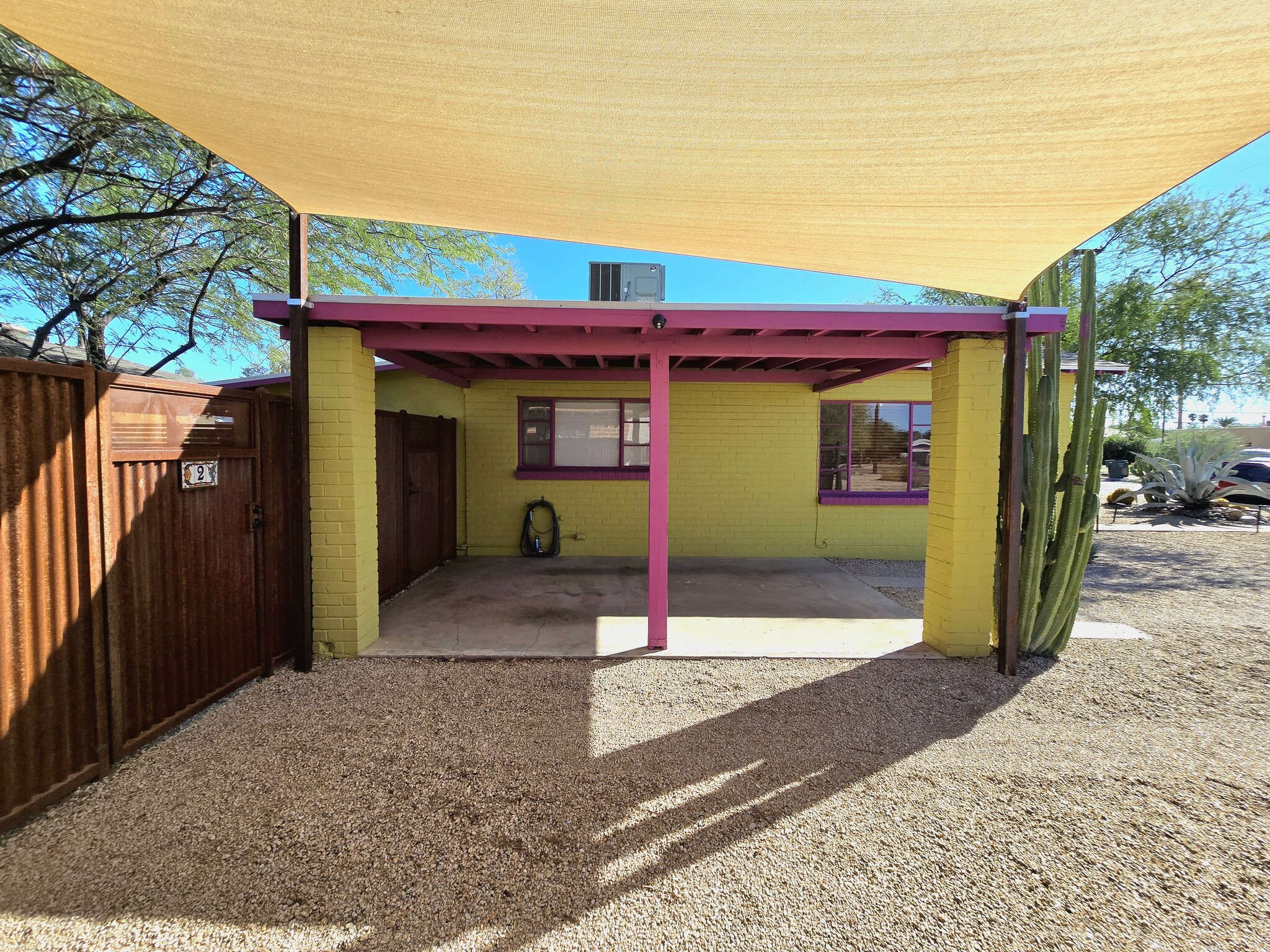Building Photo - 3902 N Tyndall Ave