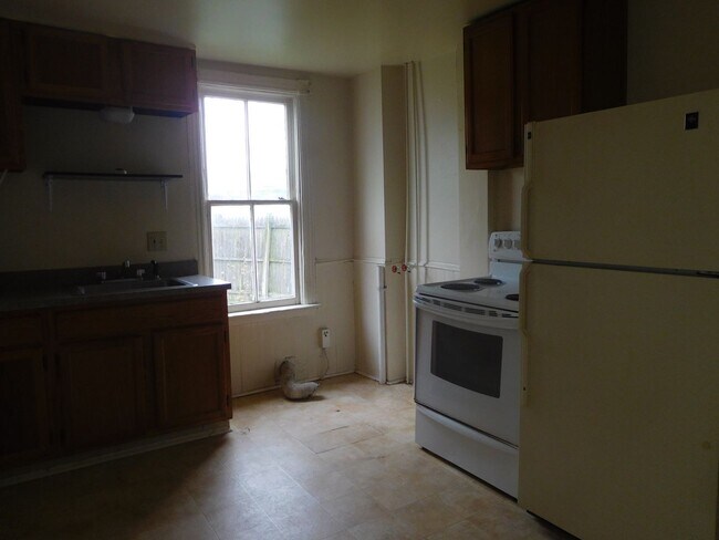 Building Photo - 147-149 N. Potomac Street