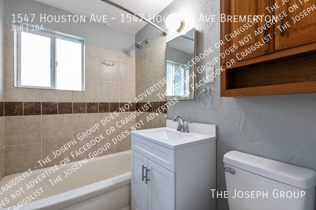 Building Photo - 1547 Houston Ave