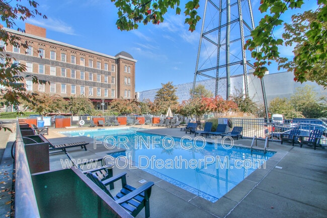 Building Photo - 1400 Rosa L Parks Blvd