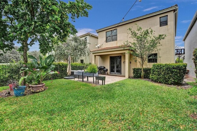 Building Photo - 760 NE 193rd Terrace