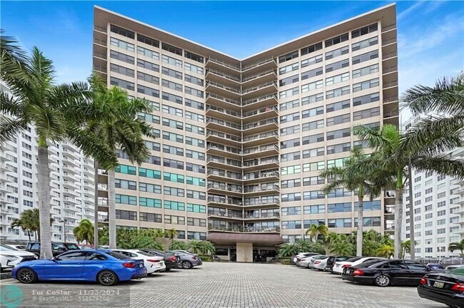 Building Photo - 3800 Galt Ocean Dr