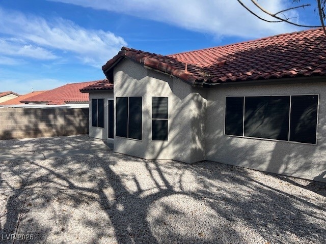 Building Photo - 723 Triple Crown St