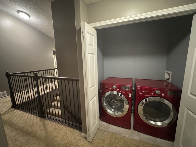 Building Photo - 19005 Olive St