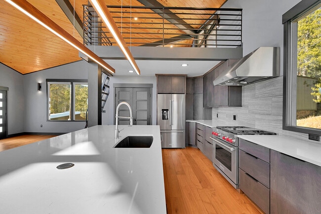 Building Photo - 11845 US Hwy 285