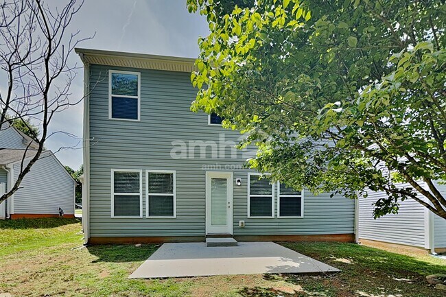 Building Photo - 145 Collenton Ln