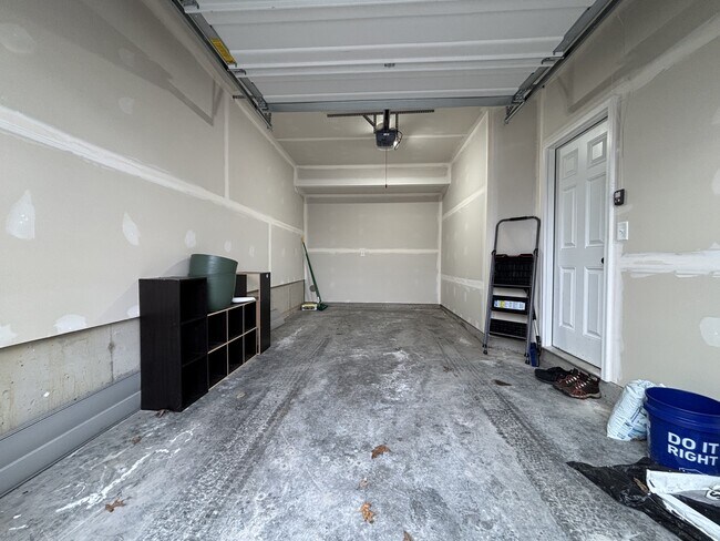 Building Photo - 513 Turquoise Ln