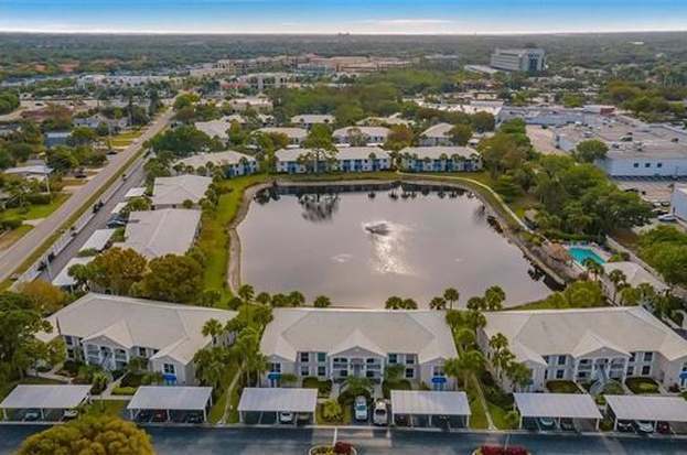 Building Photo - 816 Gulf Pavillion Dr