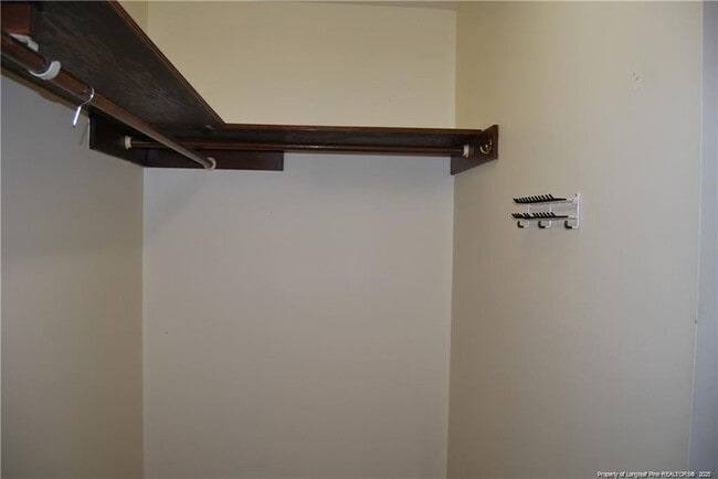 Building Photo - 7794 Privet Ct