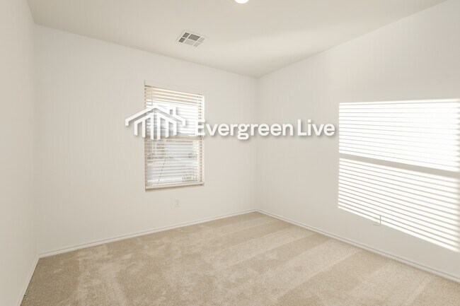 Building Photo - 3720 Palmetto Bluff Dr