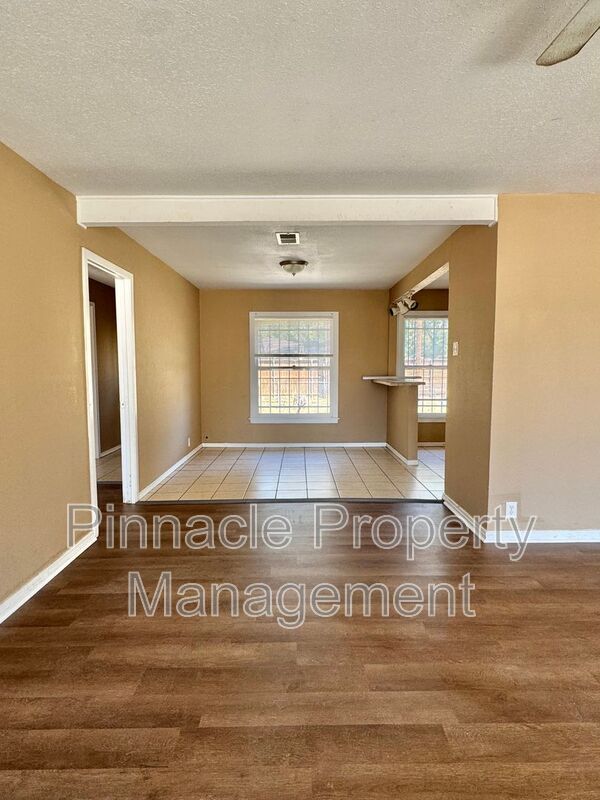 Building Photo - 2632 W Avenue N