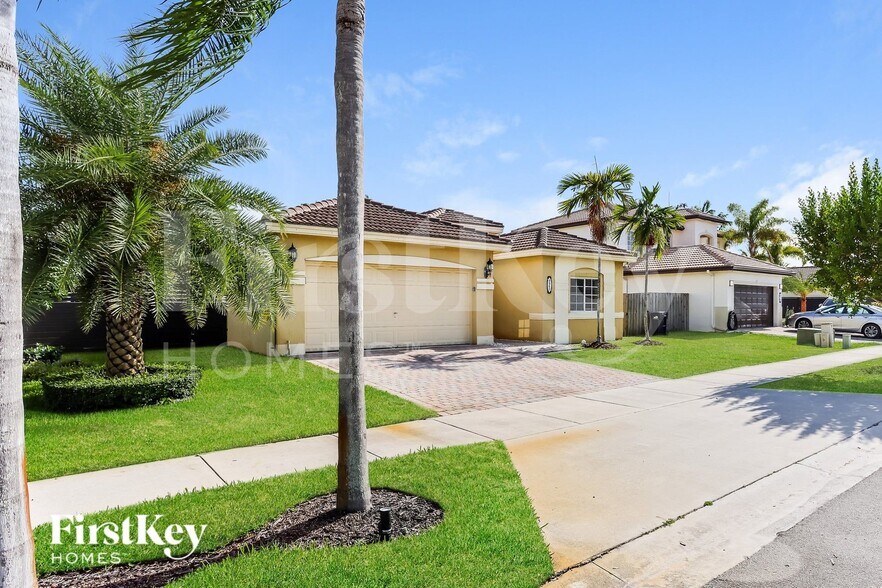 Building Photo - 8962 SW 209th Terrace