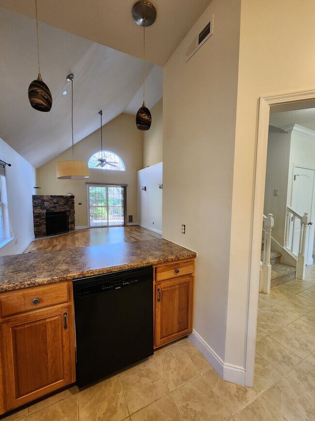Building Photo - 45 Viera Dr