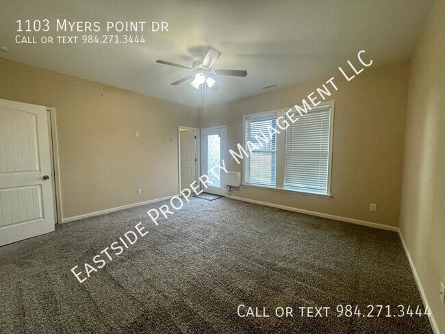 Building Photo - 1103 Myers Point Dr