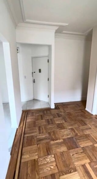 Building Photo - 1959 Fowler Ave