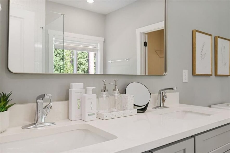 Building Photo - 4620 Timrose Rd NW