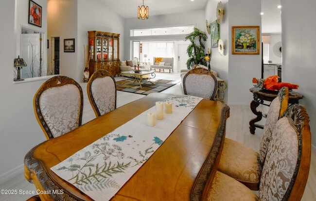 Building Photo - 101 Island Grove Dr