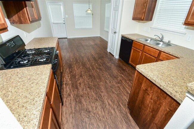 Building Photo - 21703 Oriole Trail