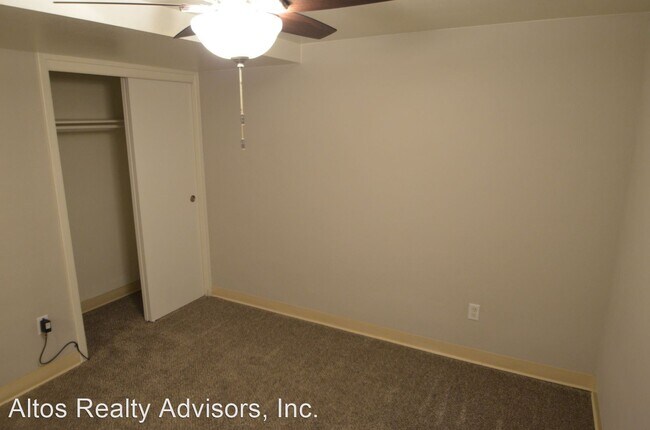 Building Photo - 5510 S Elati St