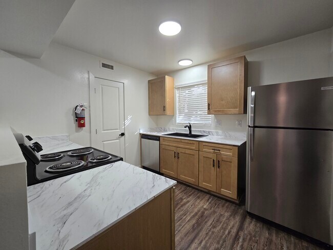 Building Photo - M&J Properties 161