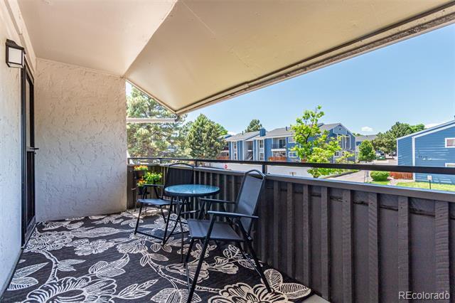 Building Photo - 2301 E Fremont Ave