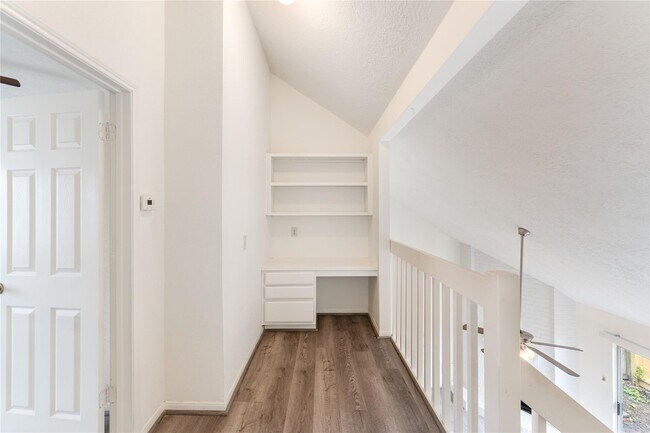 Building Photo - 6422 Chatham Island Ln